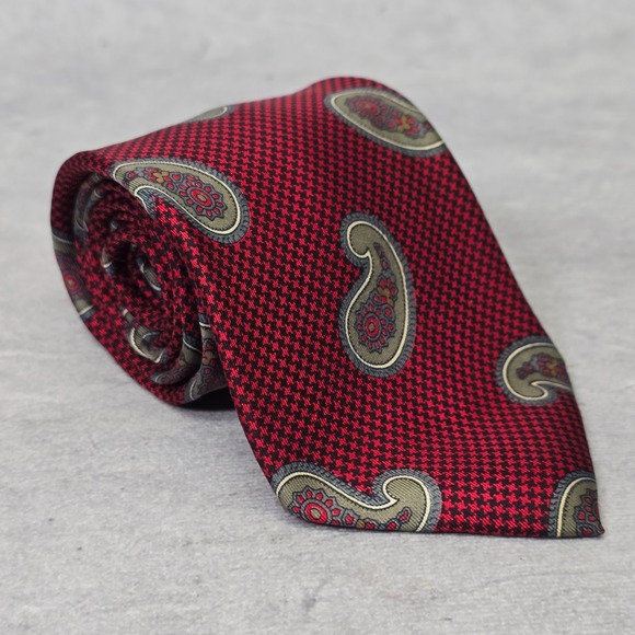 Other - Vintage Christian Dior Tie Mens Silk‎ Red Paisley Designer Business Formal